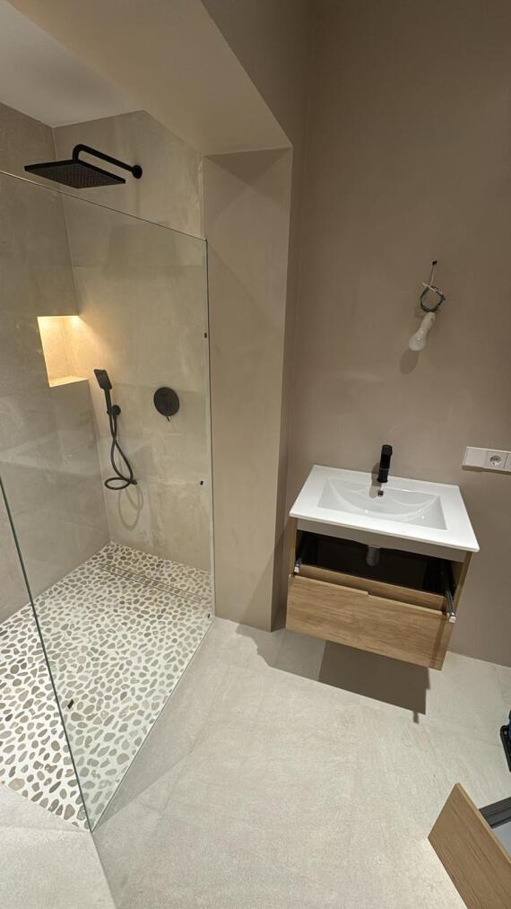 Whatsapp Image 2025 12 17 At 120644 1