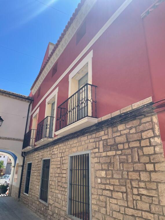 Whatsapp Image 2025 10 30 At 090813