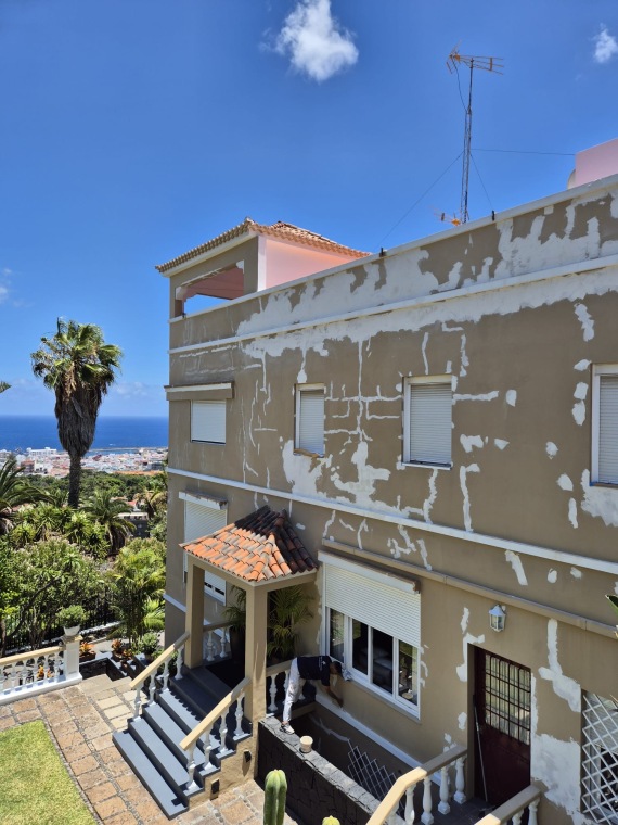 2756b7a5 164e 4b2e A117 505c1d1b6ddb