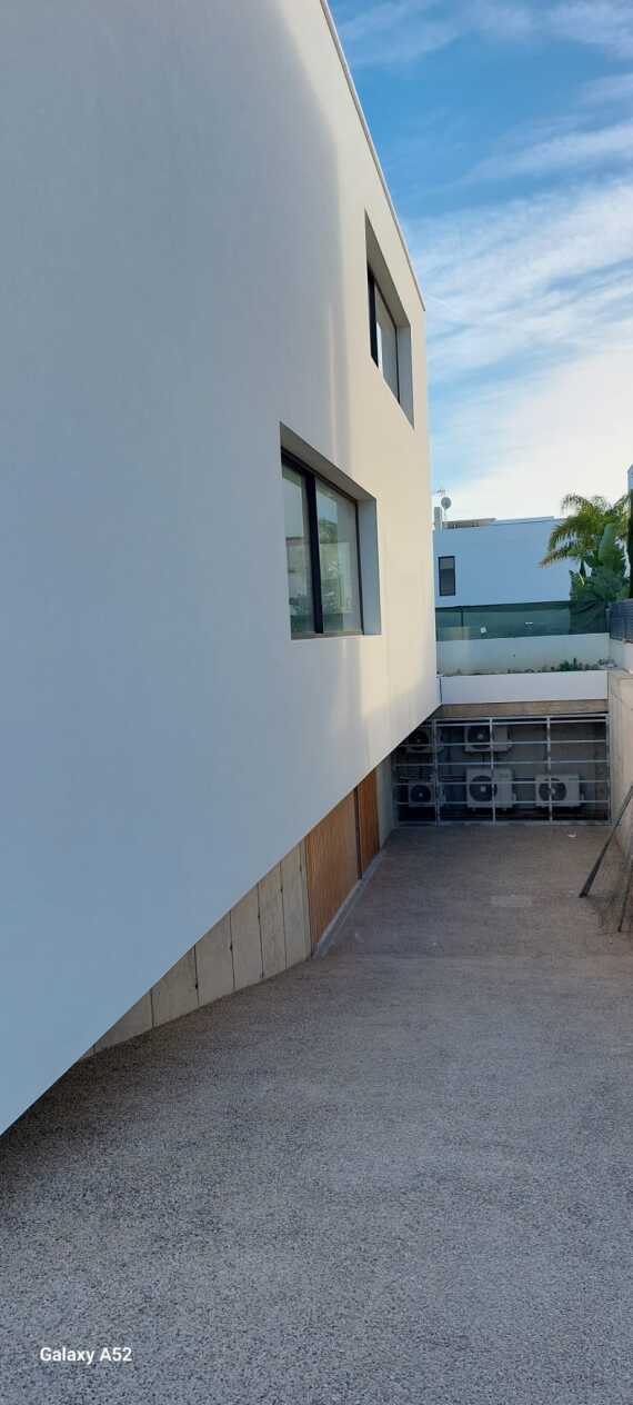 Whatsapp Image 2025 12 11 At 100305