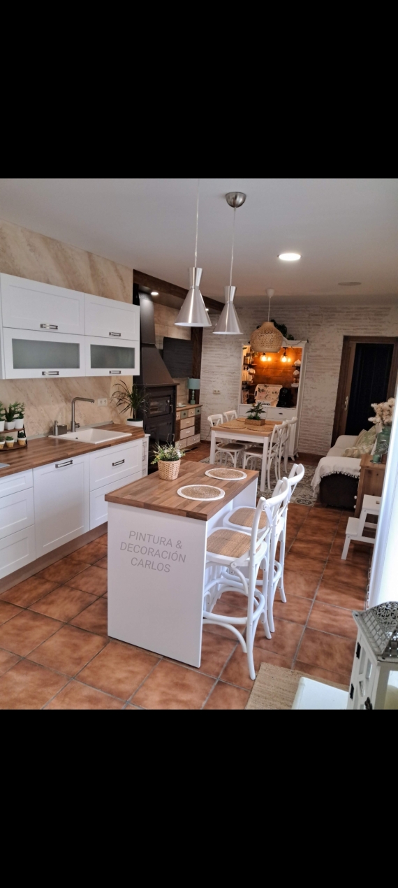 Screenshot 20251201 220428 Photos