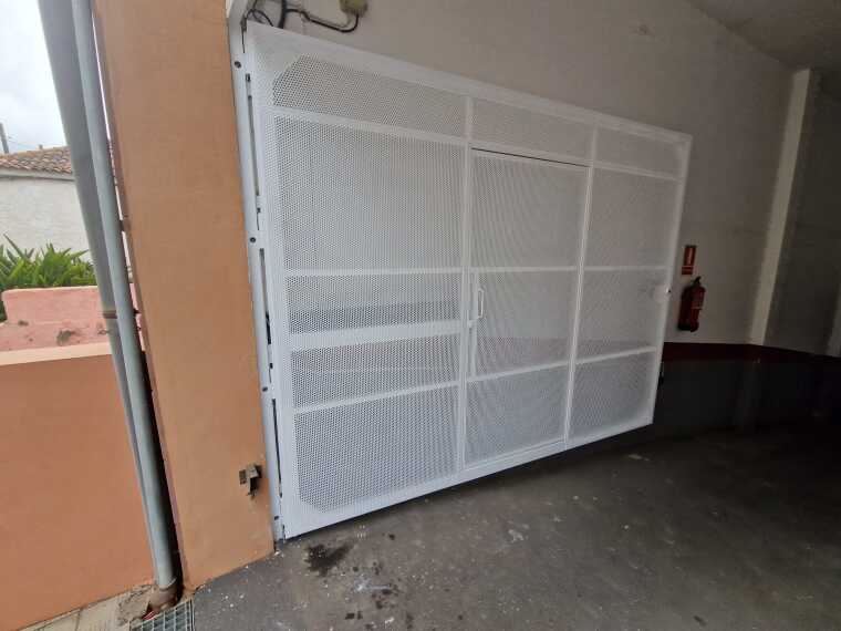 B7b7a907 1776 437d 8034 59b01e66ff29