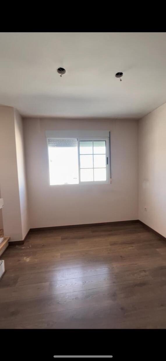 Whatsapp Image 2025 12 14 At 160145 4